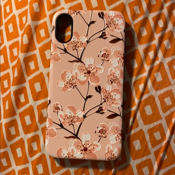 Brand new IPhone X case only used once - Picture 1 of 2